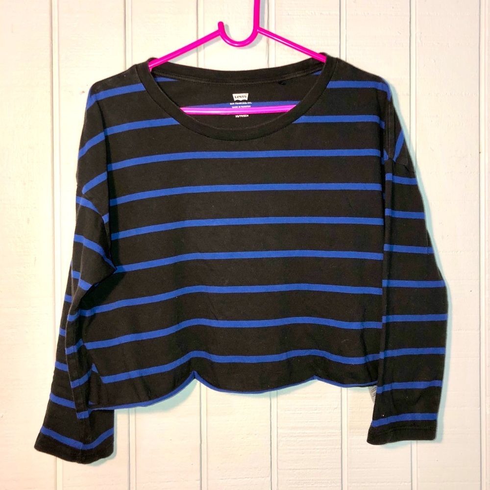 Levi’s stripped long sleeve crop top. Size medium